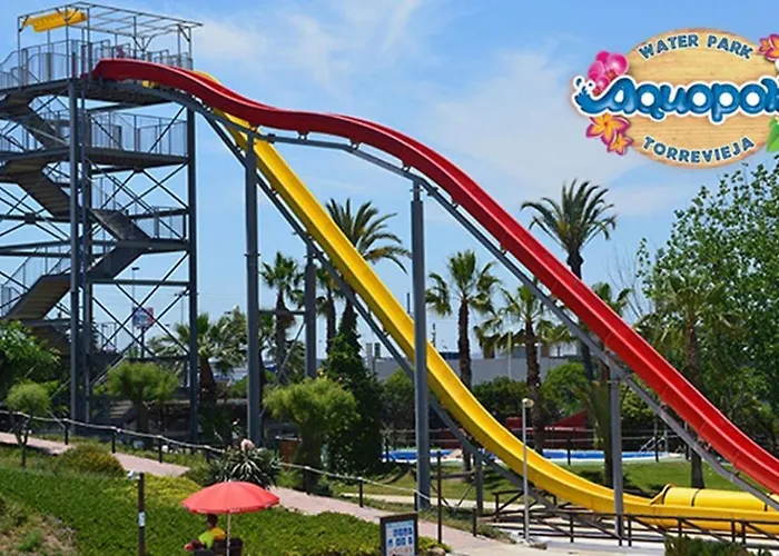 Lägenhet Cozy House Near La Mata